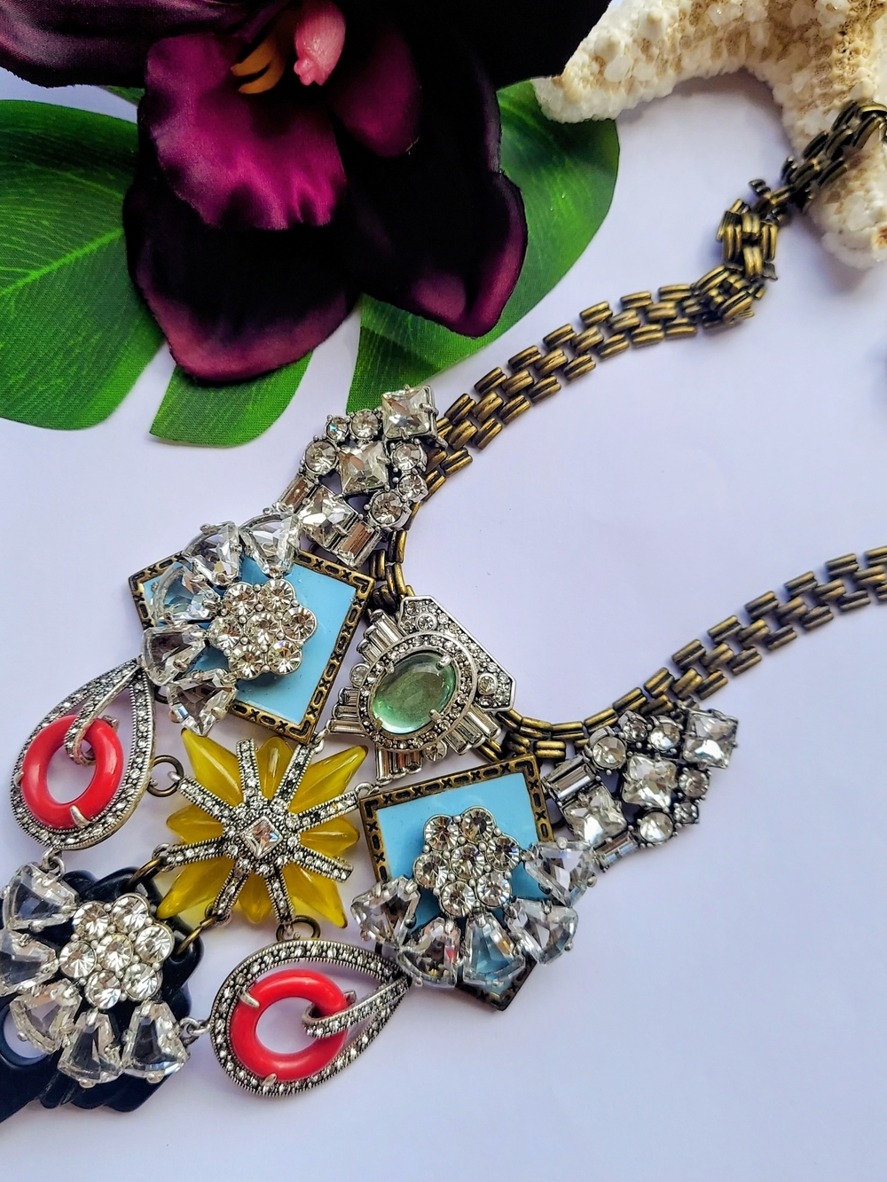 Statement Multicolor Crystal And Coral Bib Necklace - Women Jewelry - Picture 6 of 8